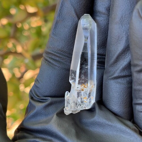 Colombian Lemurian Quartz point shops - 14g