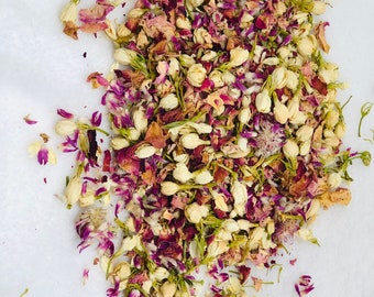 birthdays and huge life milestones \u2022 Tossing wedding flowers \u2022 Made in Canada Biodegradable Flower Confetti \u2022 Great for weddings