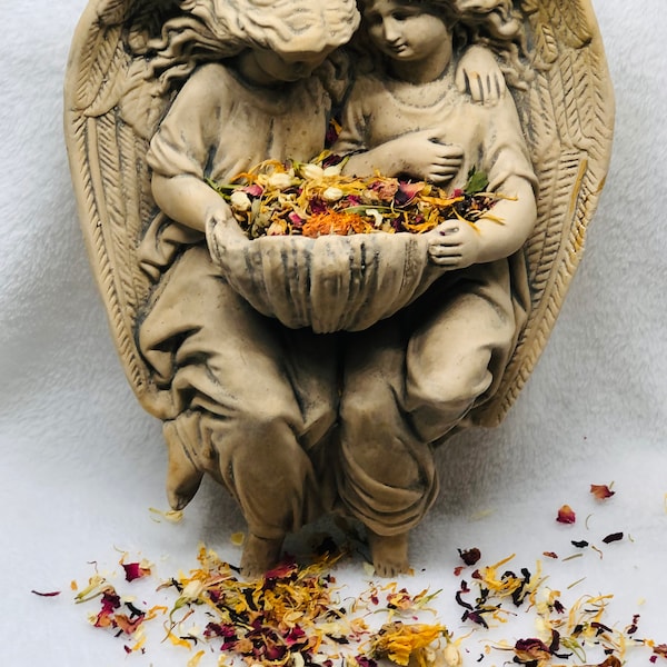 Biodegradable Flower Confetti: Funeral Memorial Remembrance Flowers