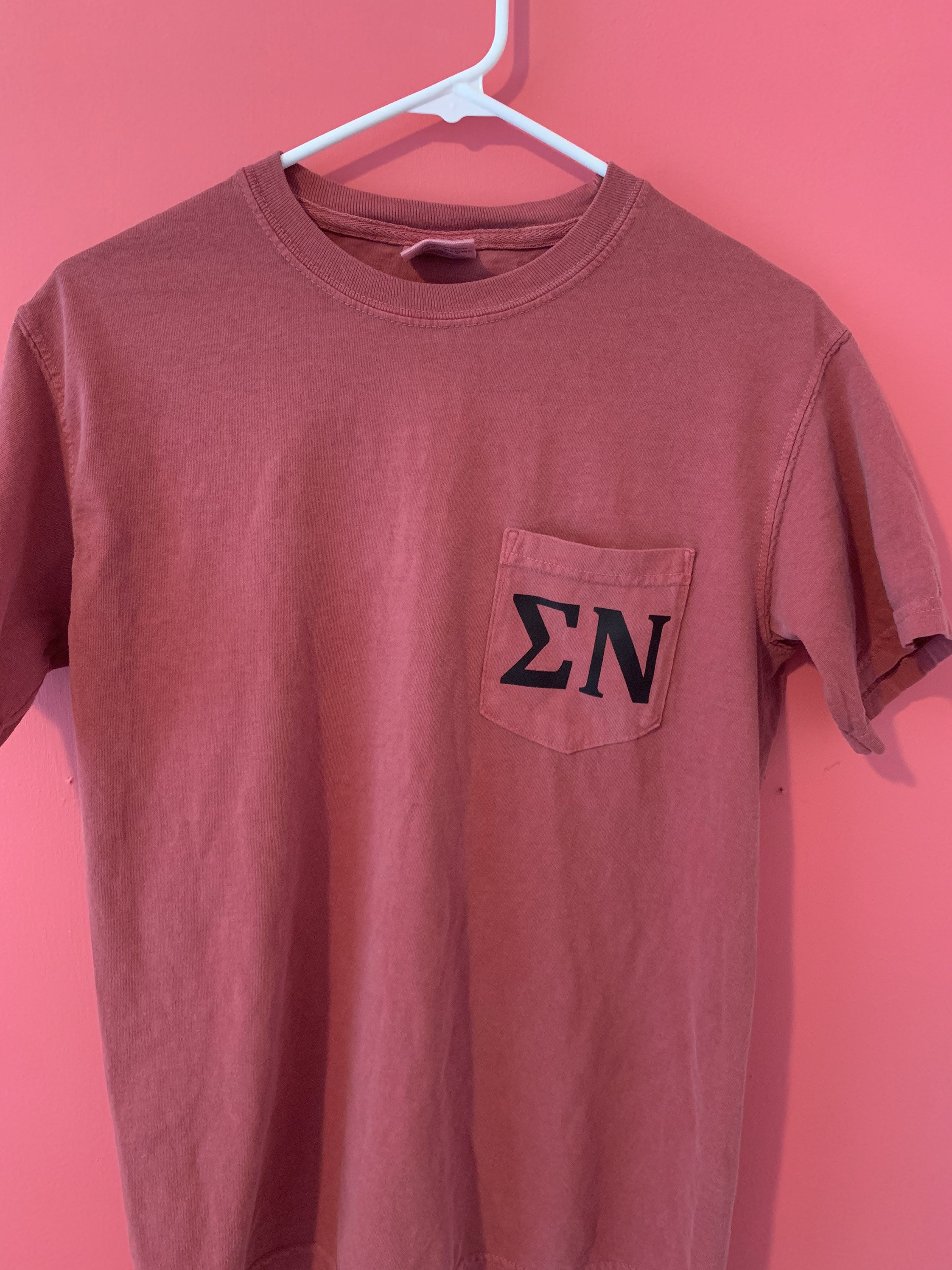 Sigma Nu Fraternity Comfort Colors Pocket T-Shirt (Small, Blue Jean)