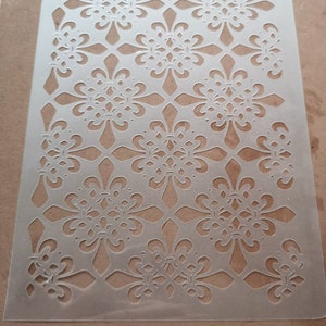 Retro Star repeating pattern stencil by Funky Junk's Old Sign Stencils