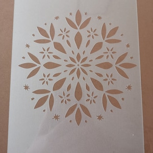 Single snowflake stencil, wall decor, home decor, reusable, washable, flexible, sign painting, art stencils