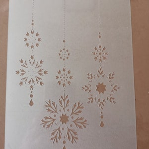 Snowflake droplets stencil, wall decor, home decor, sign painting, furniture painting, washable, reusable, flexible, art stencils