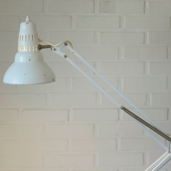 Vintage Architect Desk Lamp / Scandinavian Industrial Style / White Table Anglepoise Light / Made in Yugoslavia 1970's