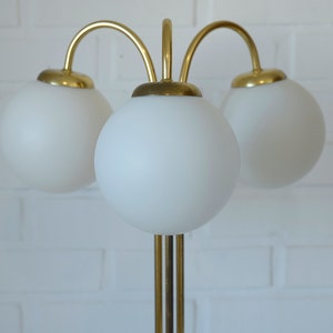 Elegant Vintage Floor Lamp / Gold Desk Light Fixture / Hollywood Regency / MCM Table Lamp image 3