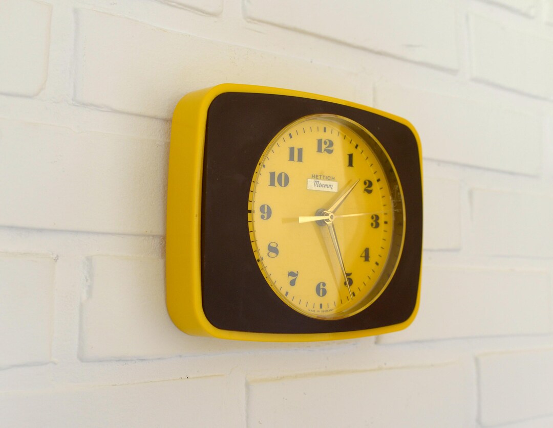 Vintage Space Age Wall Clock: Hettich Germany Retro Decor - Etsy