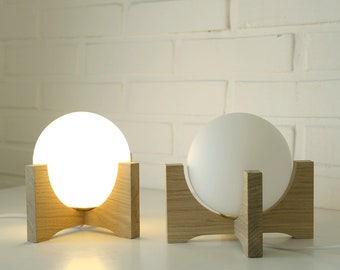 Oak Wood Bedside Lamp Set: Retro MCM Globe Lights