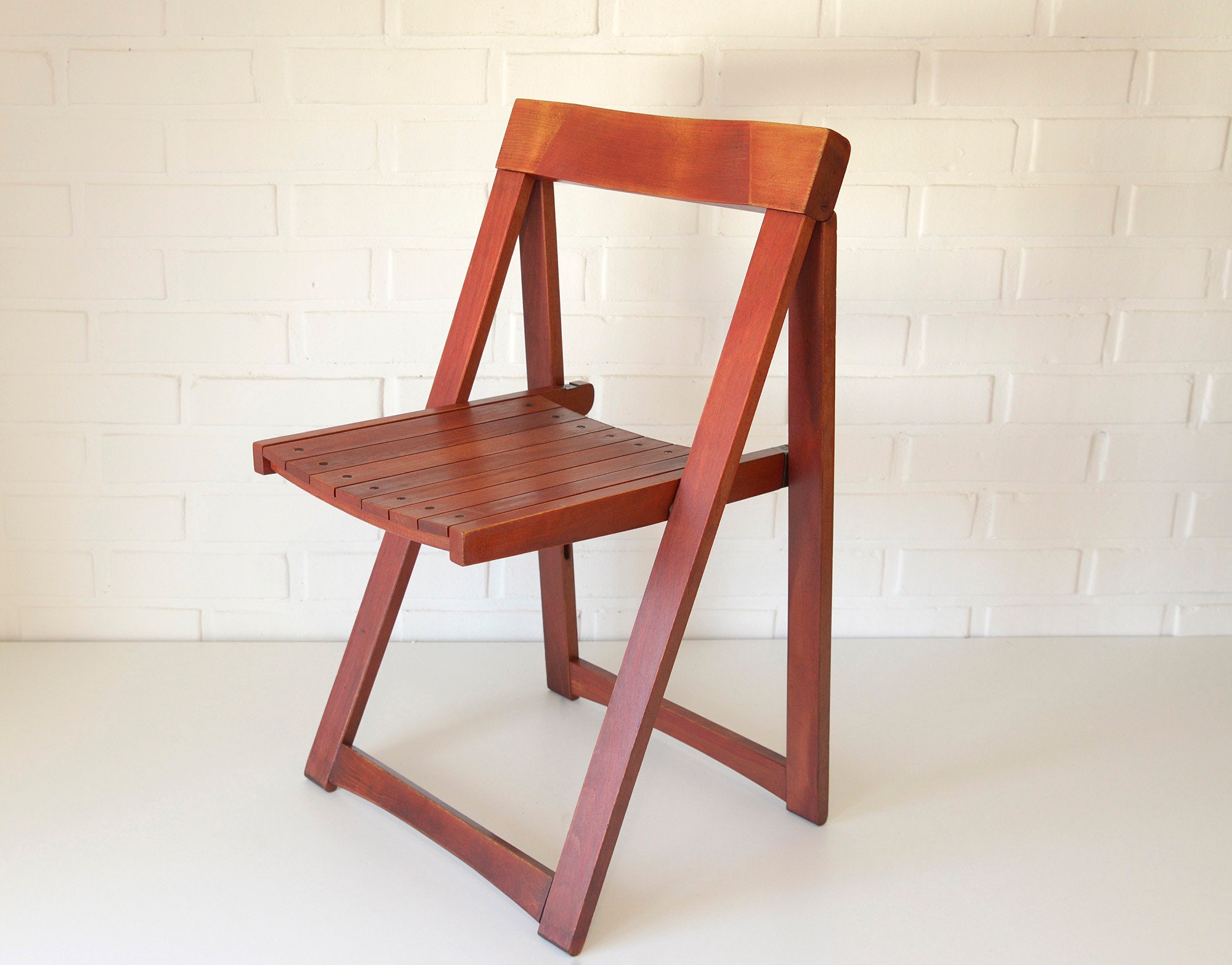 Kultiger Klappstuhl aus Holz / Vintage aus den 60er Jahren / | Etsy