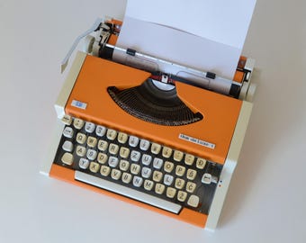 Vintage Orange UNIS Typewriter: Mid Century Modern tbm de luxe, Yugoslavia 1980s (New Ribbon)