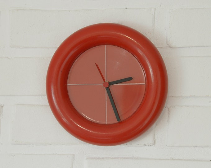 Vintage Wall Clock / Mid Century Modern / Yugoslavia 1980s / Y2K Red Clock / Pop Art