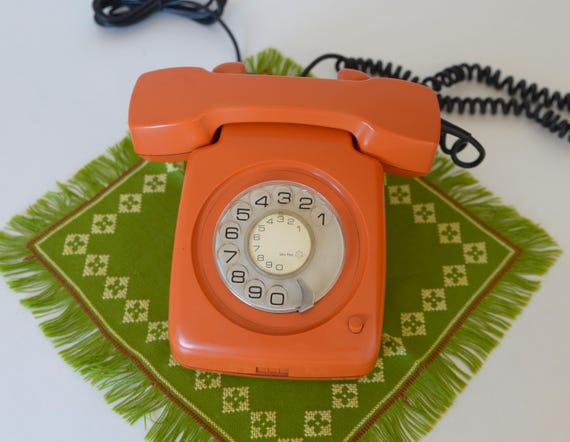 Téléphone Vintage Orange - Années 60/70 ? En état De Fonctionnement, Occasion