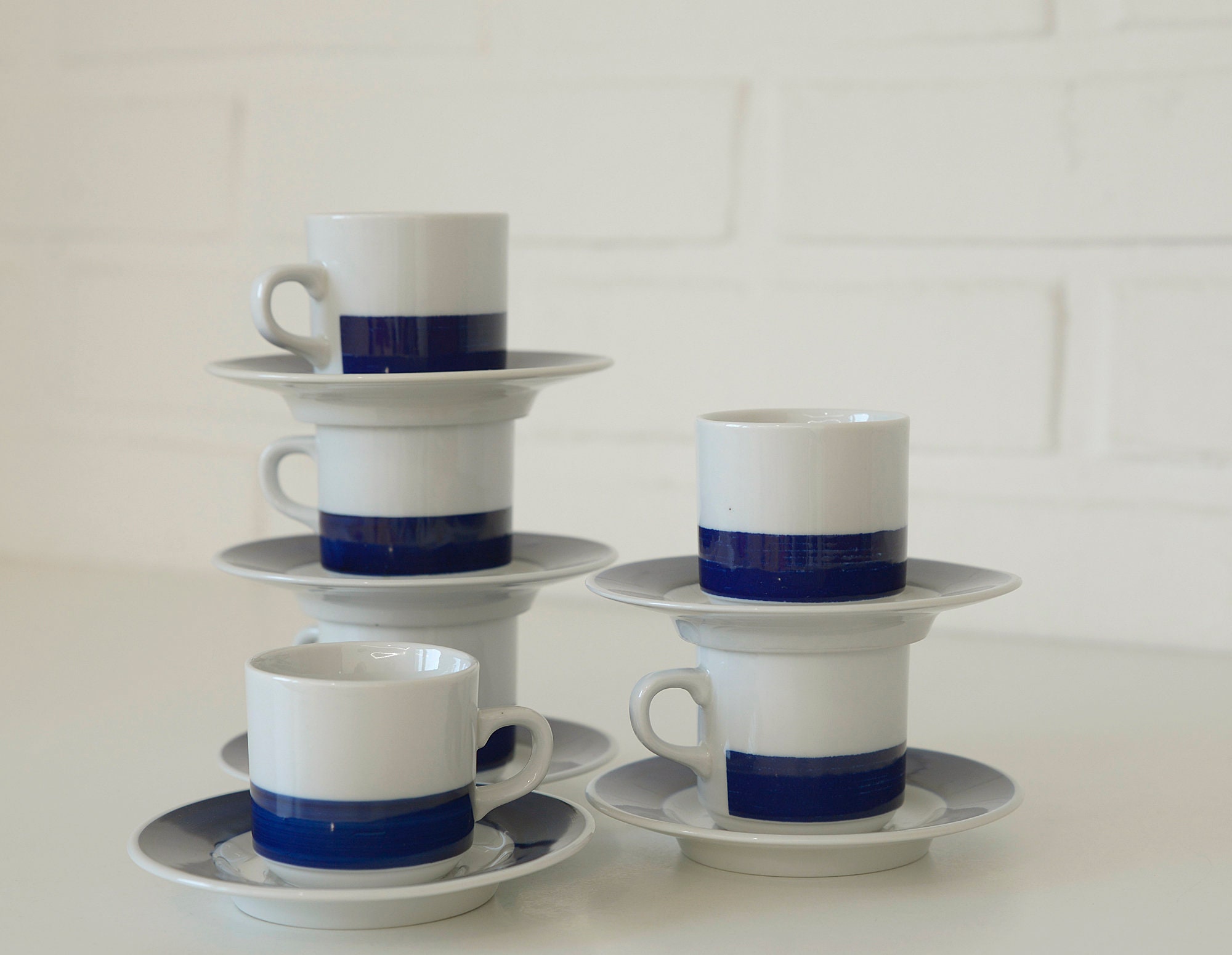 Buy Extra Thick-Walled Italian Espresso Cups »Verona« (0.85 cm Cup Wall /  Maximum 65 ml), Handmade (6 Cups & Saucers) / Made in Italy Online at  desertcartIsrael