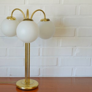 Elegant Vintage Floor Lamp / Gold Desk Light Fixture / Hollywood Regency / MCM Table Lamp image 2