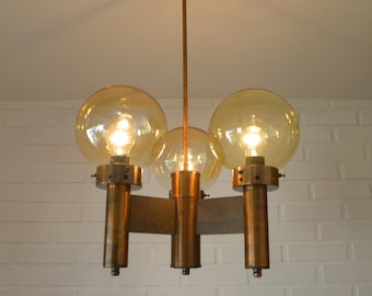 Lampa wisząca z miedzi w stylu vintage / Rustykalna lampa wisząca z połowy XX wieku / Żyrandol brutalistyczny / Jugosławia, lata 70. XX wieku