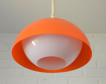 Vintage Orange Pendelleuchte / Mid Century Modern / Große Space Age Deckenlampe