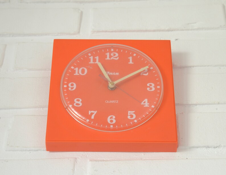 Set of 2 / Orange Vintage Clocks / Wall Clock / Alarm Clock / Desk Clock / Insa Yugoslavia 1970's / Mid Century Modern image 2