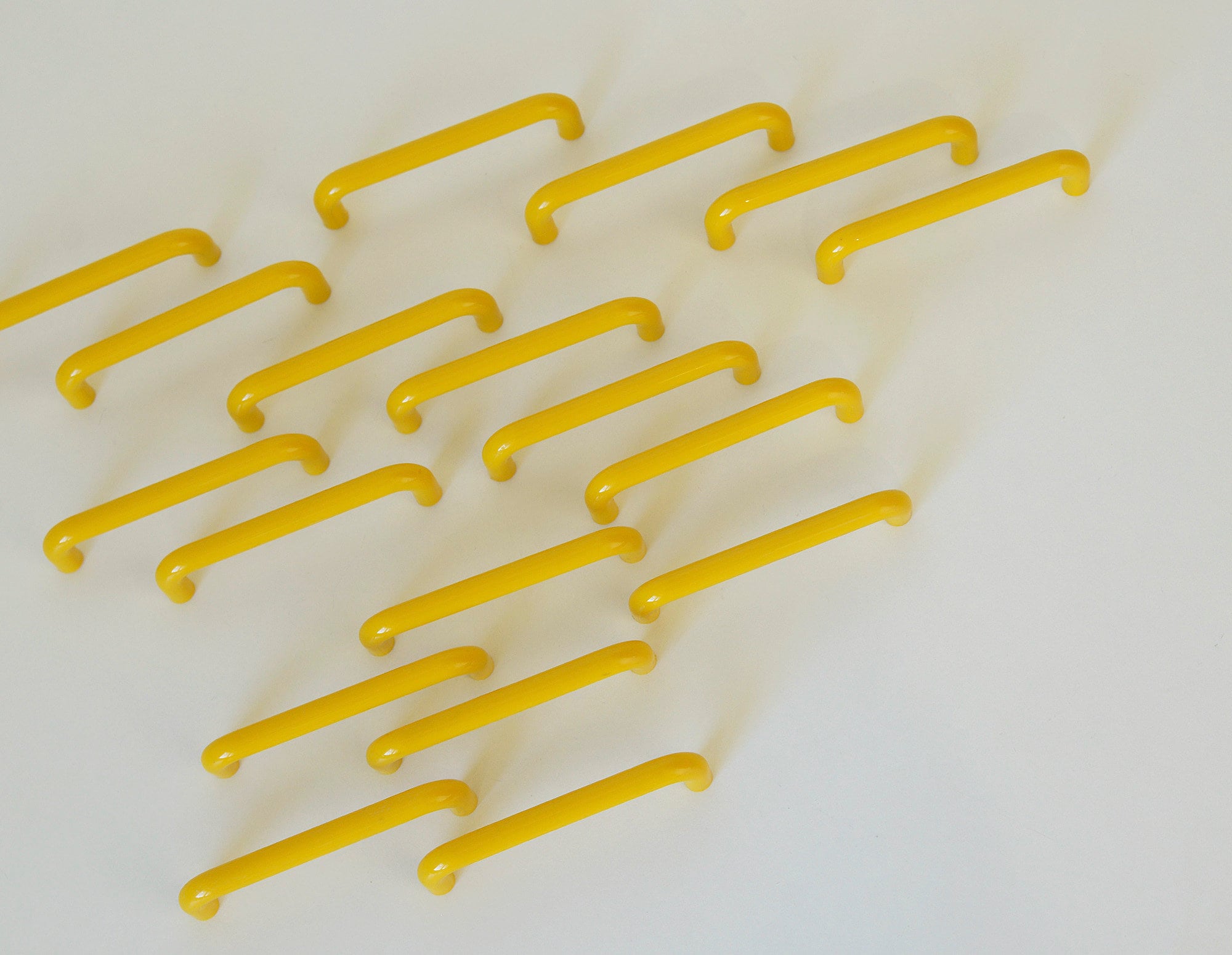 Vintage Yellow Plastic / Furniture Handles / Y2K Interior / NOS Drawer Pulls / Mind Century Retro Memphis Kitchen / Hardware Hewi Style