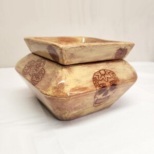 Large Ceramic African Violet Plant Pot - Tan w/ Sugar Skull and Marigold Decorations