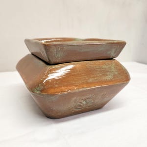 Large Ceramic Square African Violet Plant Pot - Brushed Tan w/ Tulip Embossed