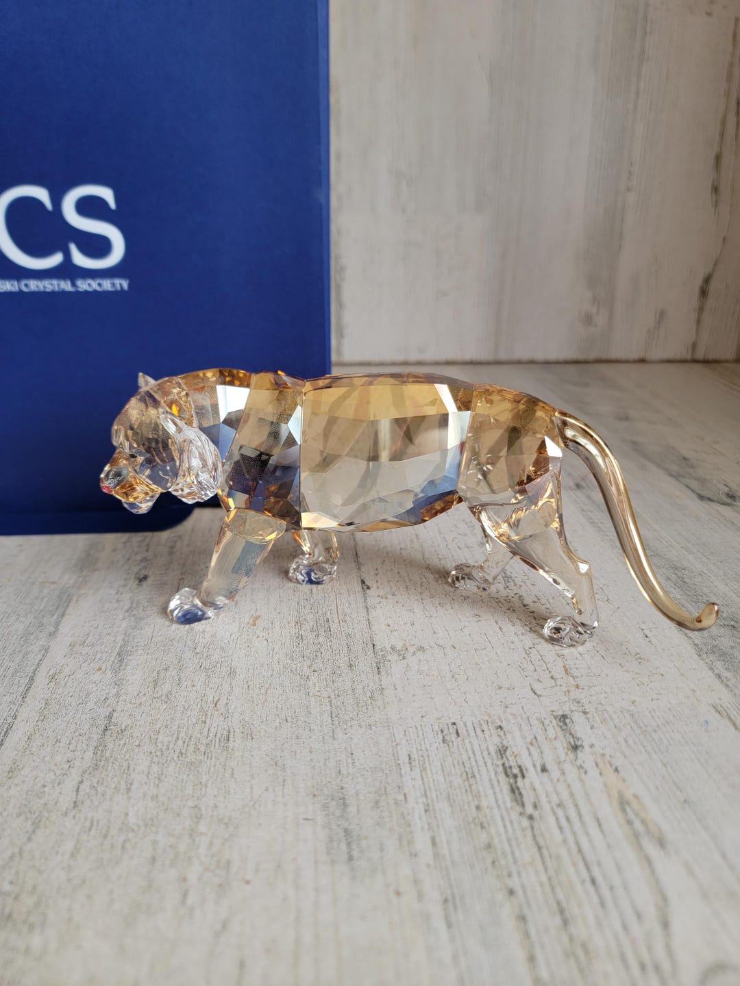 Swarovski Endangered Wildlife Tiger 1003148 Crystal Home Decor