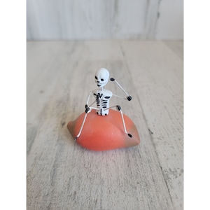 Unique Halloween Day of Dead skeleton mango home decor figure