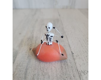 Unique Halloween Day of Dead skeleton mango home decor figure