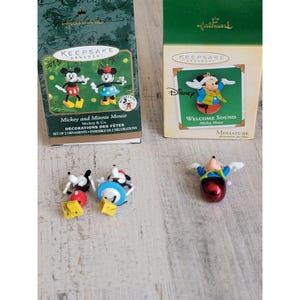 Hallmark Mickey Minnie welcome sound Disney miniature ornament Xmas set