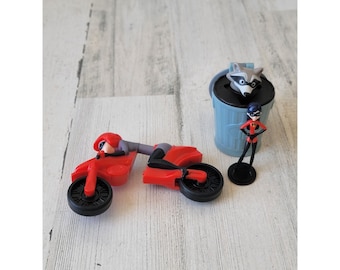 Pixar Incredibles 2 Elastigirl raccoon trash can invisagirl play set toy figure