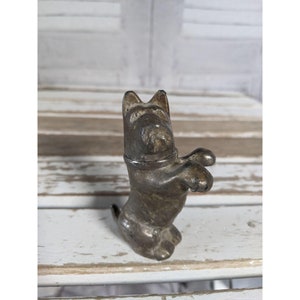 Vintage Scotty dog trinket box figurine begging