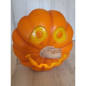 Vintage pumpkin face blow mold stem Halloween lawn prop decor