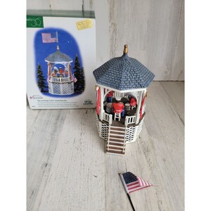 Dept 56 55502 Stars Stripes Forever Gazebo Music box village accessory xmas