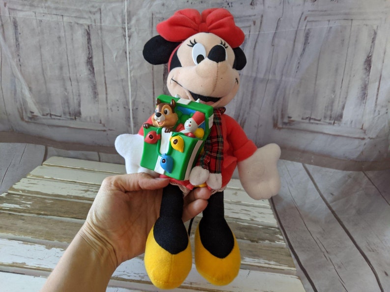 Vintage Minnie Mouse jordekorrar plysch juldekoration sällsynt vintage 14″ ljusljud bild 1