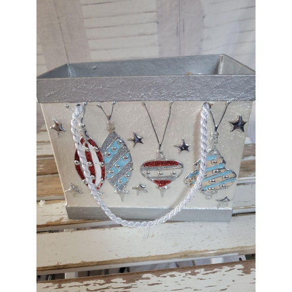 Christmas basket bag tote home decor silver cardb… - image 1