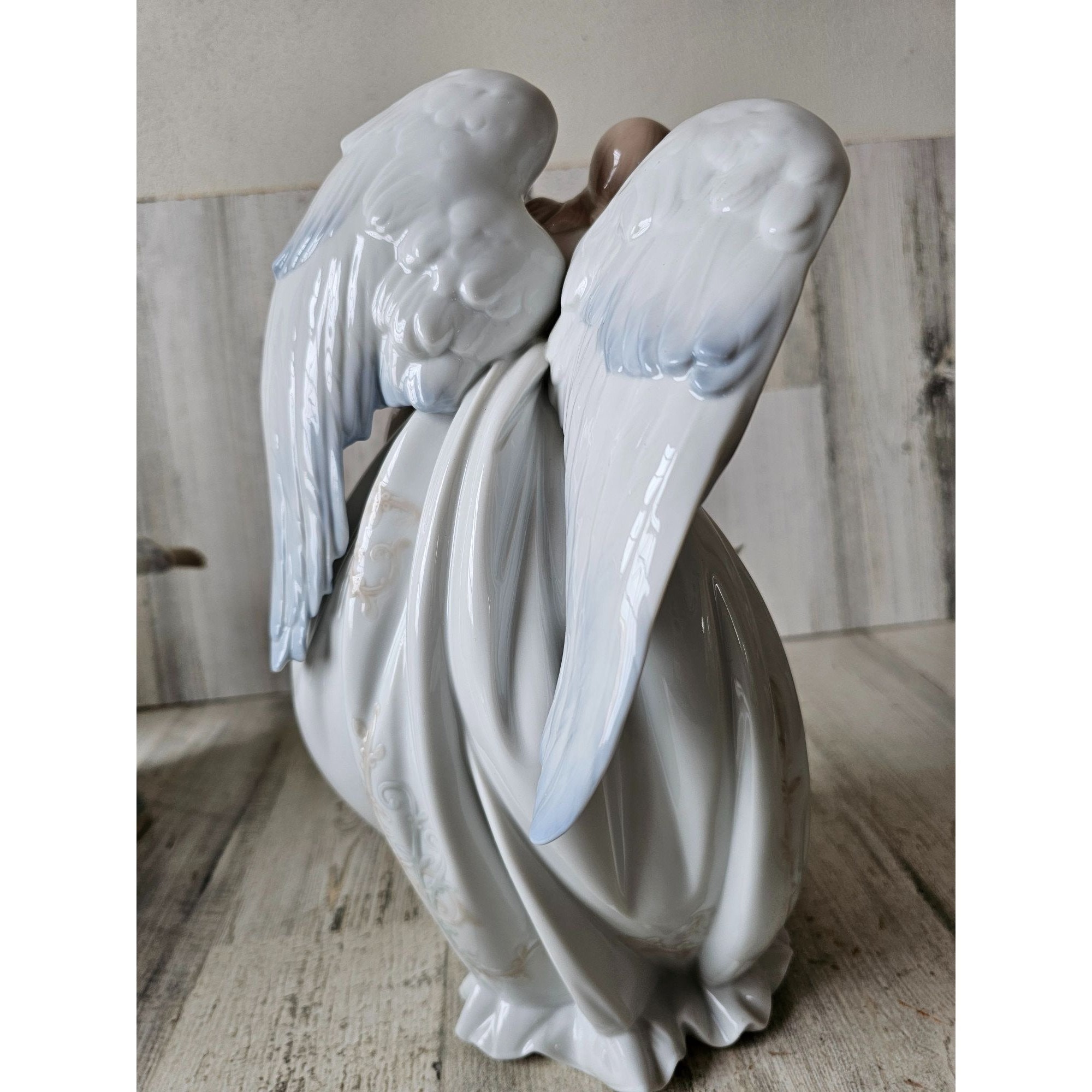 ◈再出品◈✨完品✨️LLADROプリブレッジ　女神へささぐ花【絶版】専用箱有り BRIDGE OF DREAMS Lladro - 01001879 - Limited Edition Lladro Women