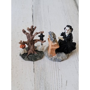 Dracula vampire organ piano AS IS spooky tree ghost Village accessory Halloween set