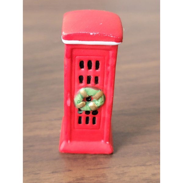 Ceramic red telephone booth wreath Xmas Decor figure