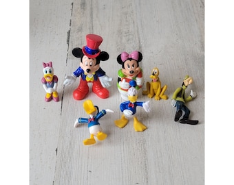 Disney Mickey Minnie Donald Daisy Pluto Goofy friends playset variety toy