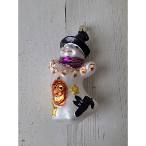 OWC fit to be tied 2002 ghost Halloween blown glass ornament