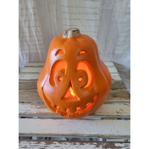 Paper magic smiling pumpkin jack-o&#39;-lantern light up Halloween home decor vintage 1998
