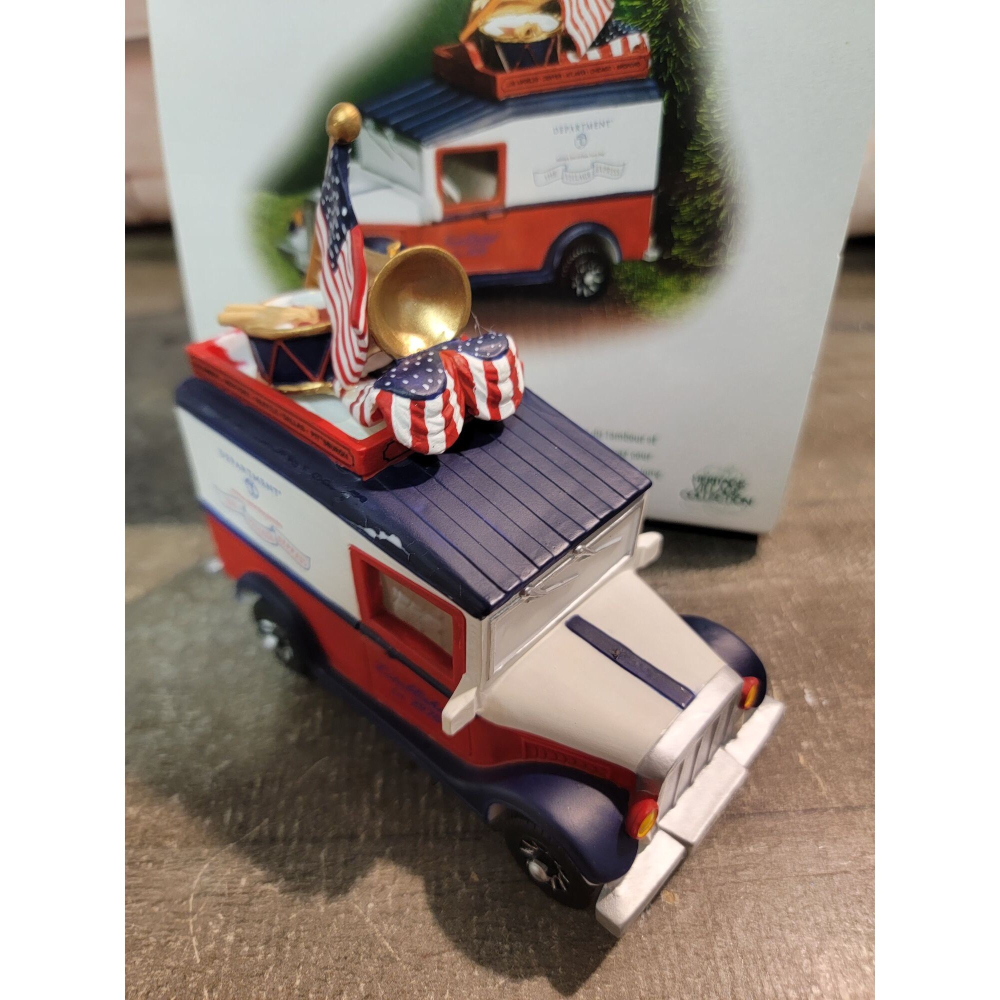 Dept 56 8660 American Pride Village Express AS IS Village