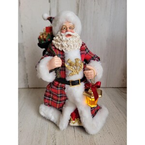 Possible dreams plaid tidings RARE clothtique lantern Santa Claus toy sack Xmas figure