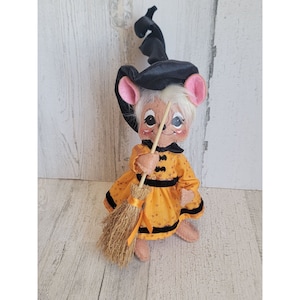 Annalee Mouse witch broom orange dress bat