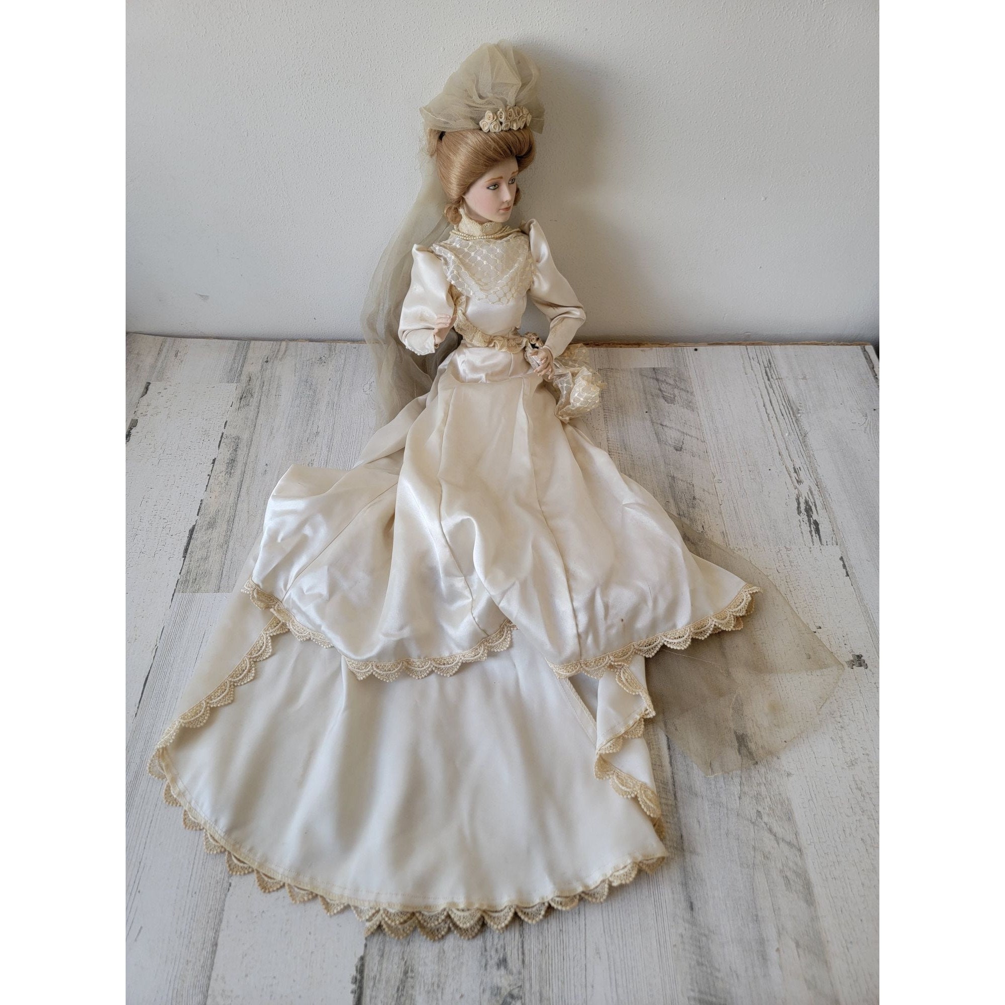 Franklin heirloom AS IS Gibson Girl bride collectible porcelain doll