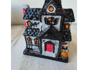 Yankee haunted House spooky candle luminary holder ceramic Halloween decor