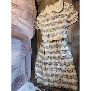 Vestido floral vintage Leslie Fay bege