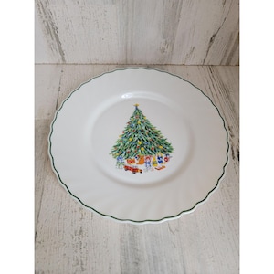 Salem Christmas tree plate teddy bear present kitchen home decor