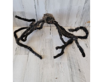 Tarántula difusa marrón de Halloween, figura aterradora ajustable