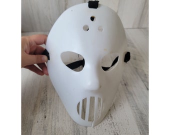 Fun World Halloween Jason face mask costume scary