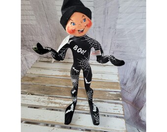 Annalee spider web Halloween elf home display xmas decor 14-in tall