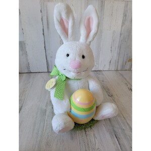 Hallmark Rockin Rabbit AS IS Easter bunny plush Home Spring decor